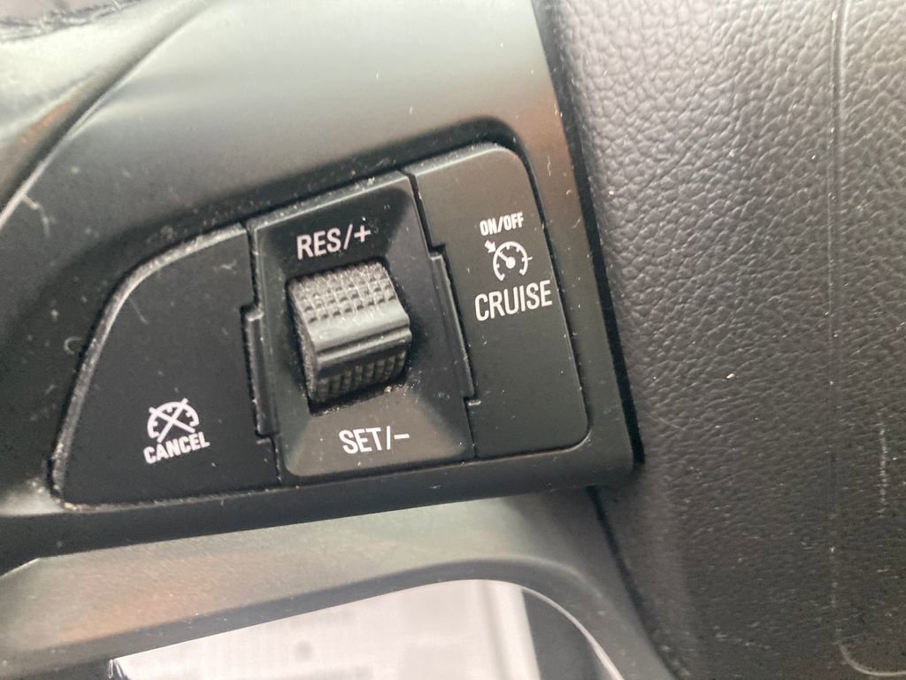 Used 2019 Chevrolet Trax LT w/ LT Convenience Package image 42