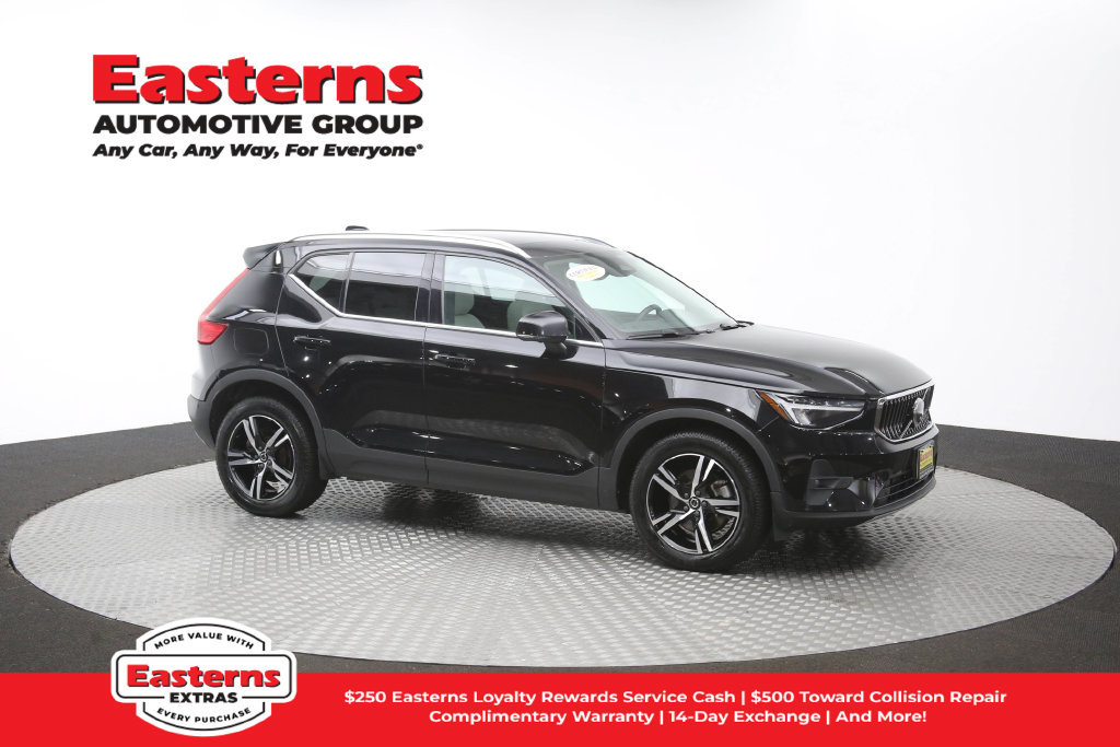 Used 2023 Volvo XC40 B5 Plus AWD/4WD image 49