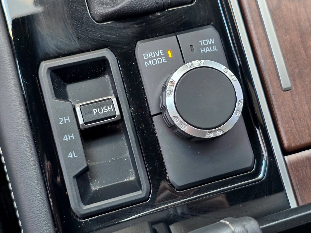 Certified 2025 Toyota Tundra Capstone AWD/4WD image 33