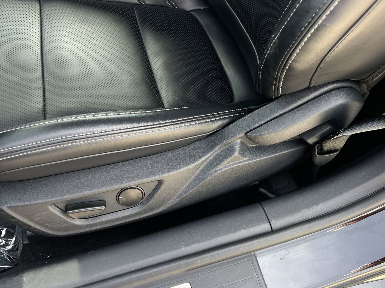 Used 2024 Ford Mustang Premium image 22