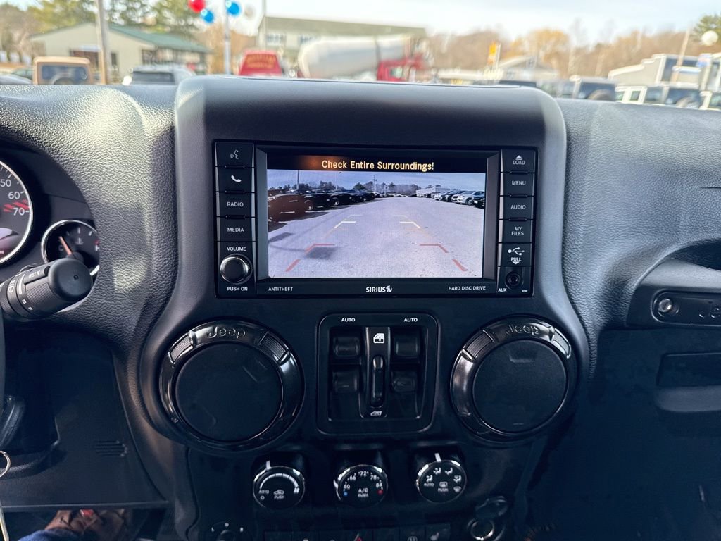 Certified 2017 Jeep Wrangler Unlimited Rubicon image 15