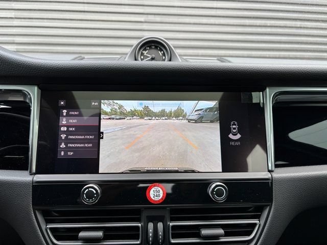 Certified 2026 Porsche Macan AWD/4WD image 20