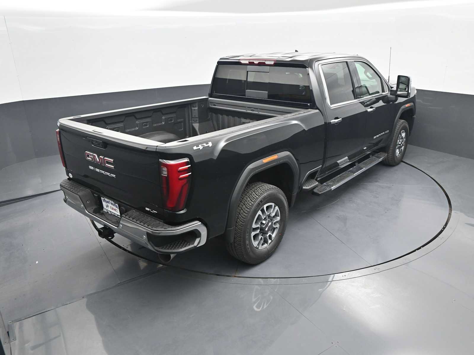 New 2026 GMC Sierra 2500 SLT w/ SLT Premium Package AWD/4WD image 34