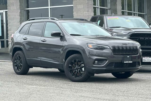 New 2023 Jeep Cherokee Altitude Lux w/ Lux Elite Package image 2