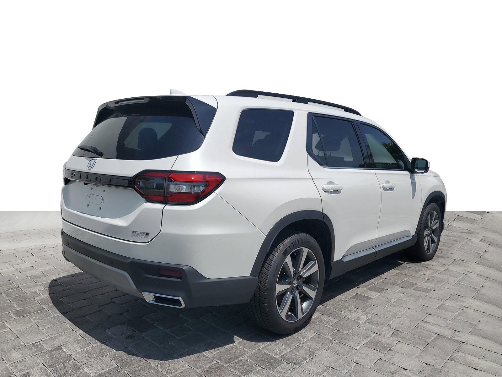 Used 2024 Honda Pilot Elite image 6