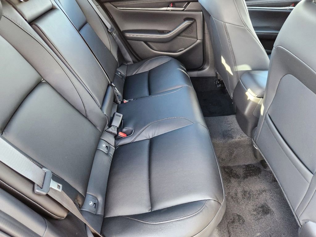 Certified 2025 MAZDA MAZDA3 s Sport image 18