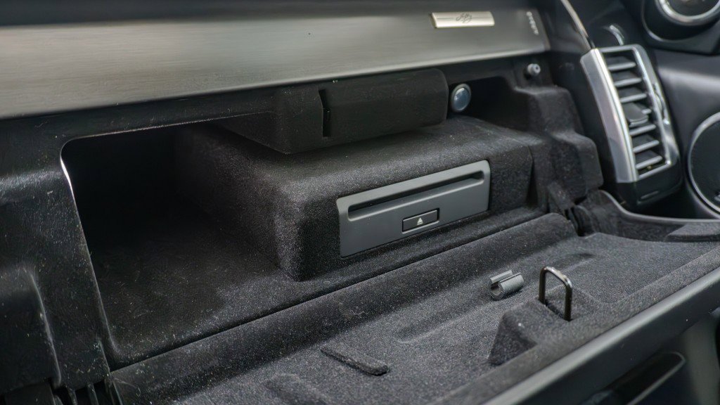 Used 2021 Land Rover Range Rover Autobiography Fifty Edition image 63