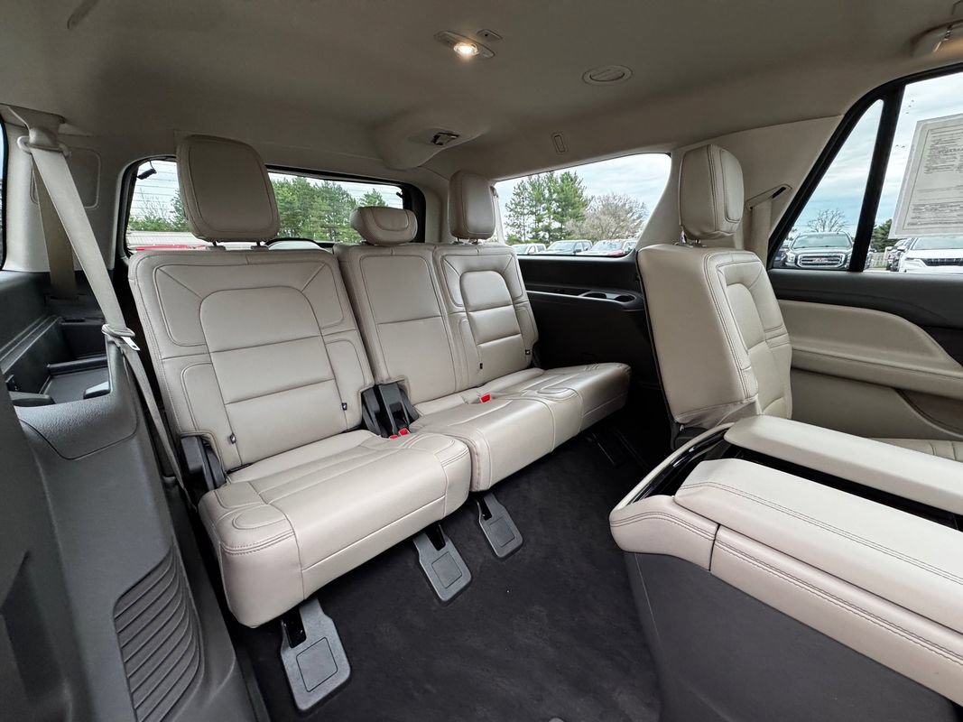 Used 2024 Lincoln Navigator L Reserve w/ Equipment Group 201A AWD/4WD image 44