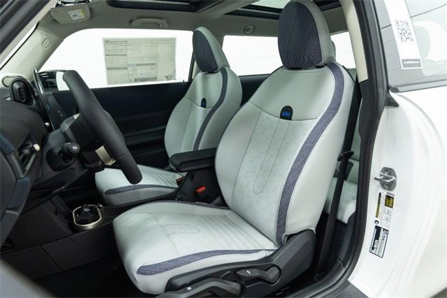 Certified 2025 MINI Cooper S image 22