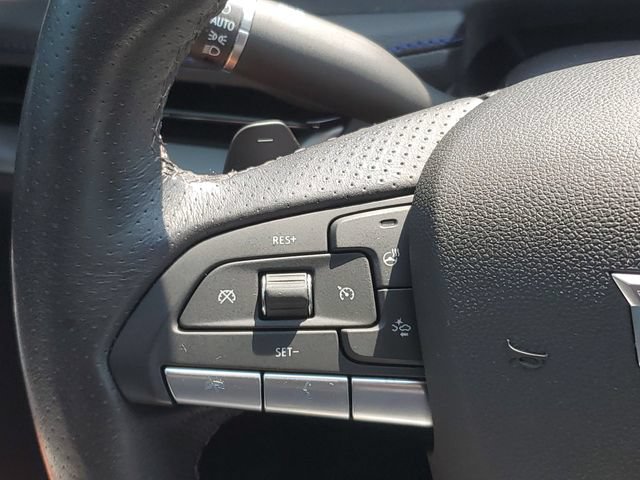 Certified 2024 Cadillac XT4 Sport FWD image 17