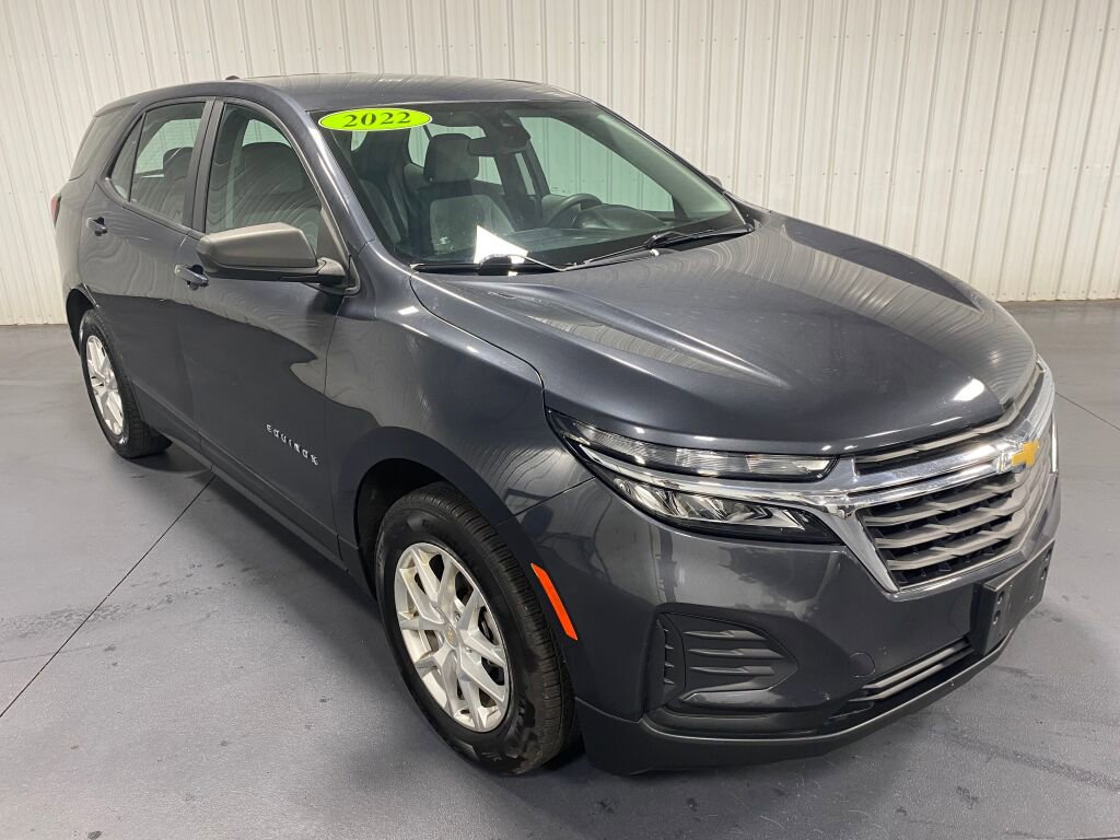 Used 2022 Chevrolet Equinox LS image 17