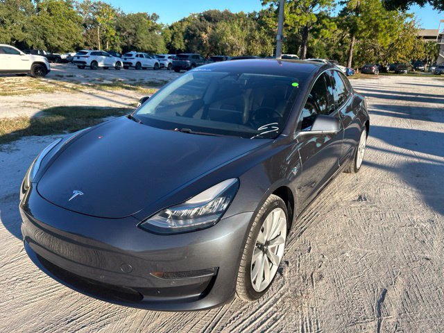 Used 2018 Tesla Model 3 Mid Range RWD image 2