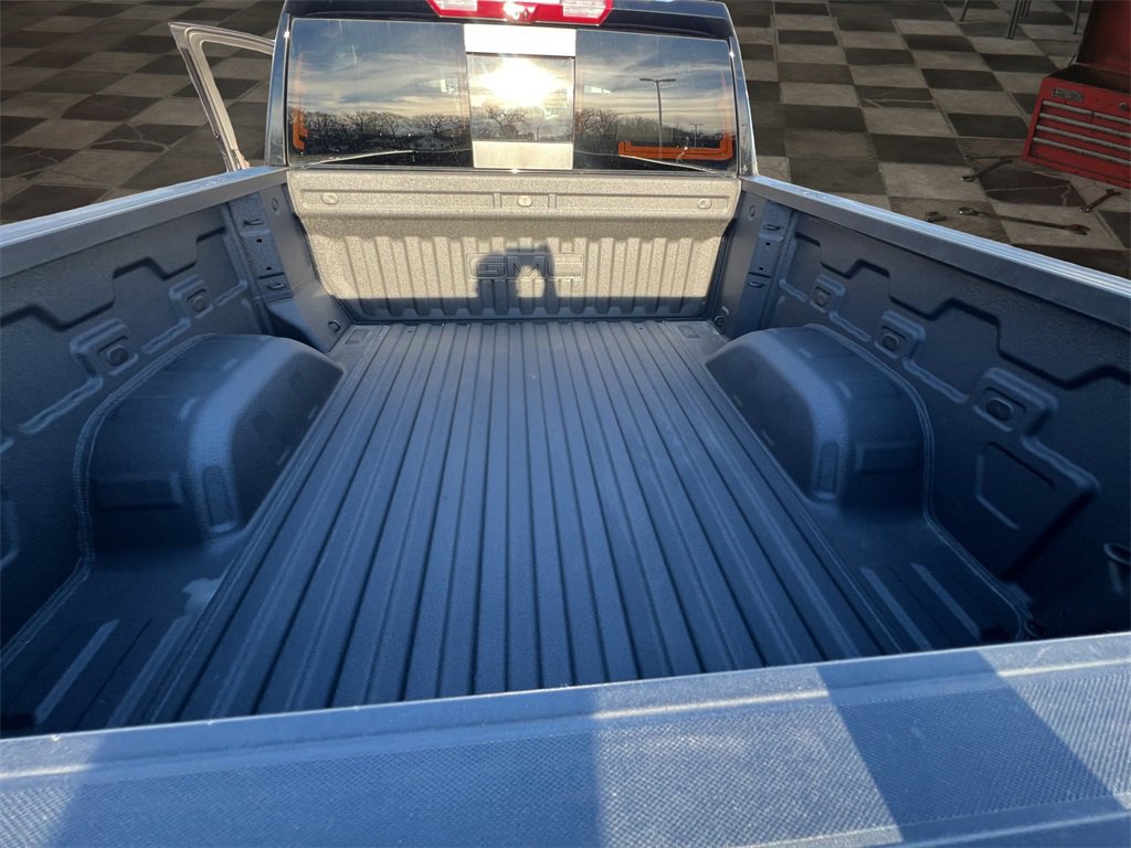 Certified 2025 GMC Sierra 1500 Denali w/ Denali Reserve Package image 26