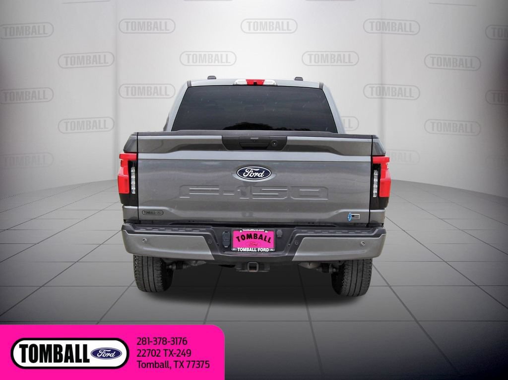 Used 2025 Ford F150 Lightning XLT AWD/4WD image 6