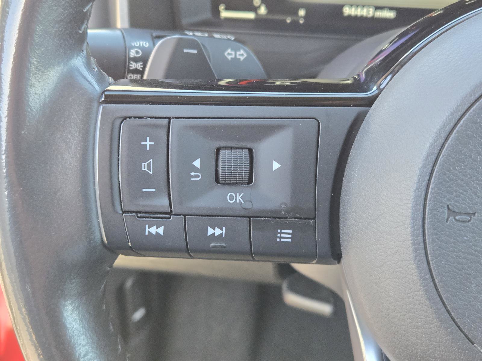 Used 2022 Nissan Rogue Platinum w/ Head-Up Display Package FWD image 15