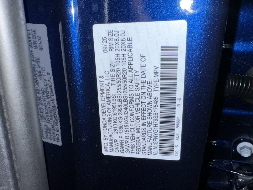 New 2025 Honda Pilot Touring image 39