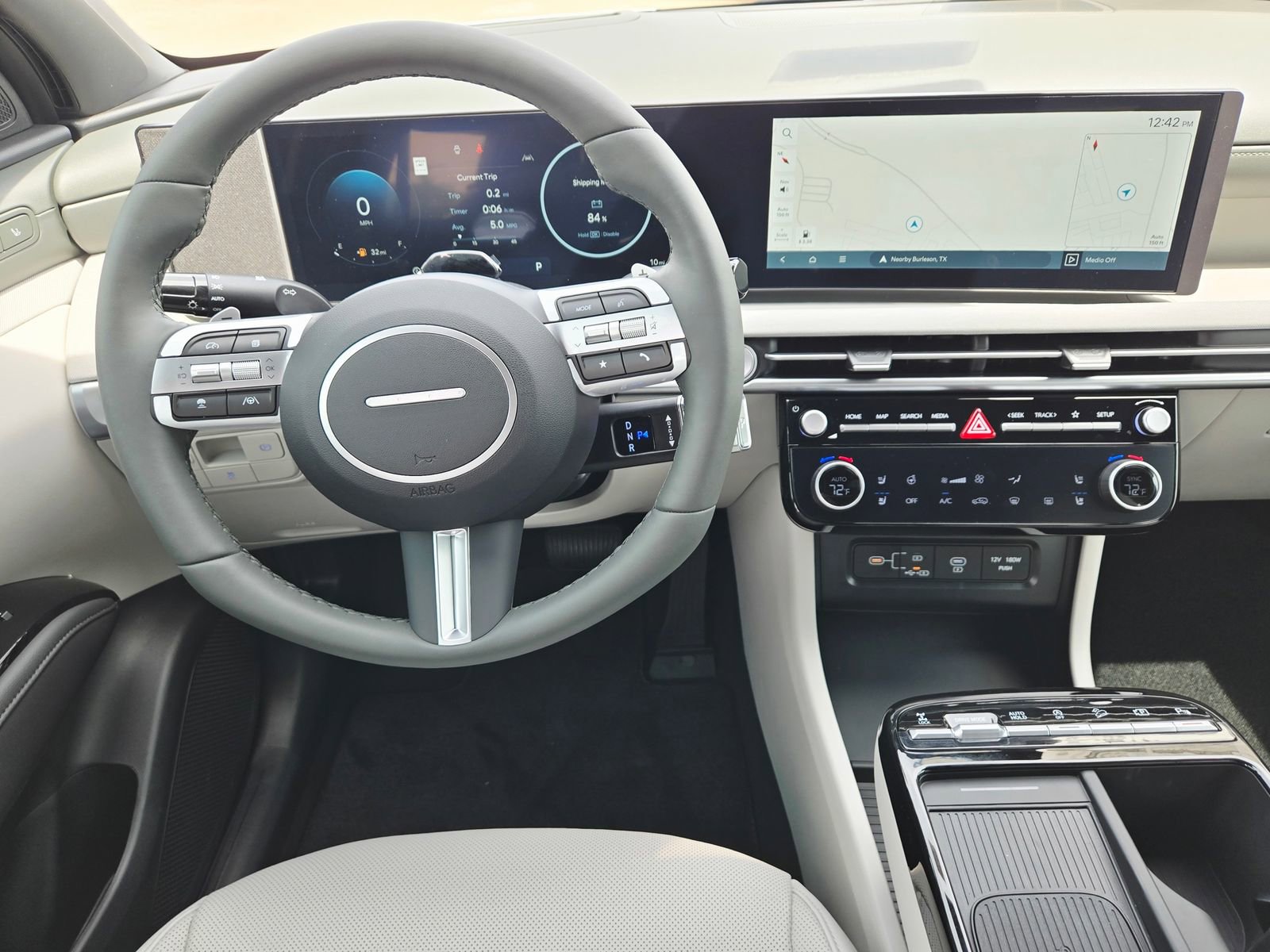 New 2026 Hyundai Tucson Limited image 9