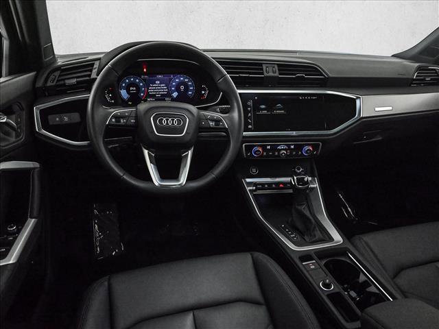 Certified 2025 Audi Q3 2.0T Premium w/ Convenience Package image 19