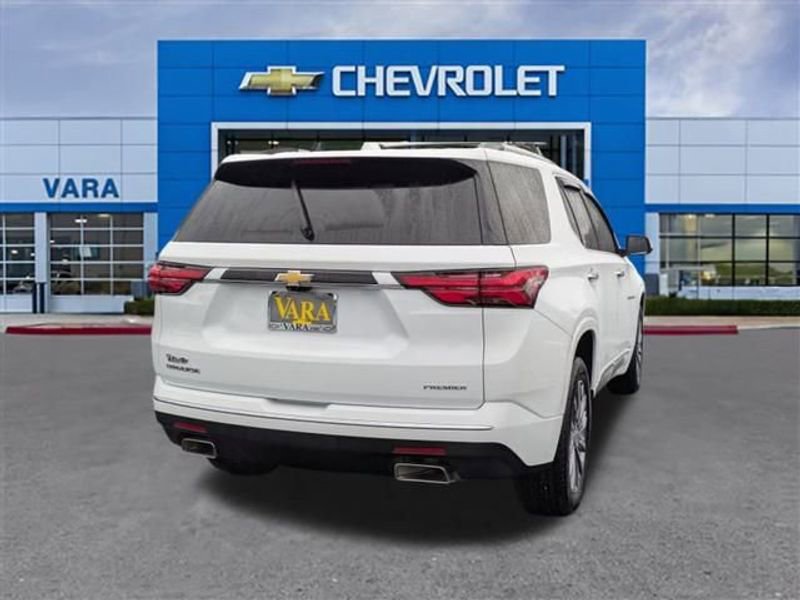 Certified 2023 Chevrolet Traverse Premier image 5