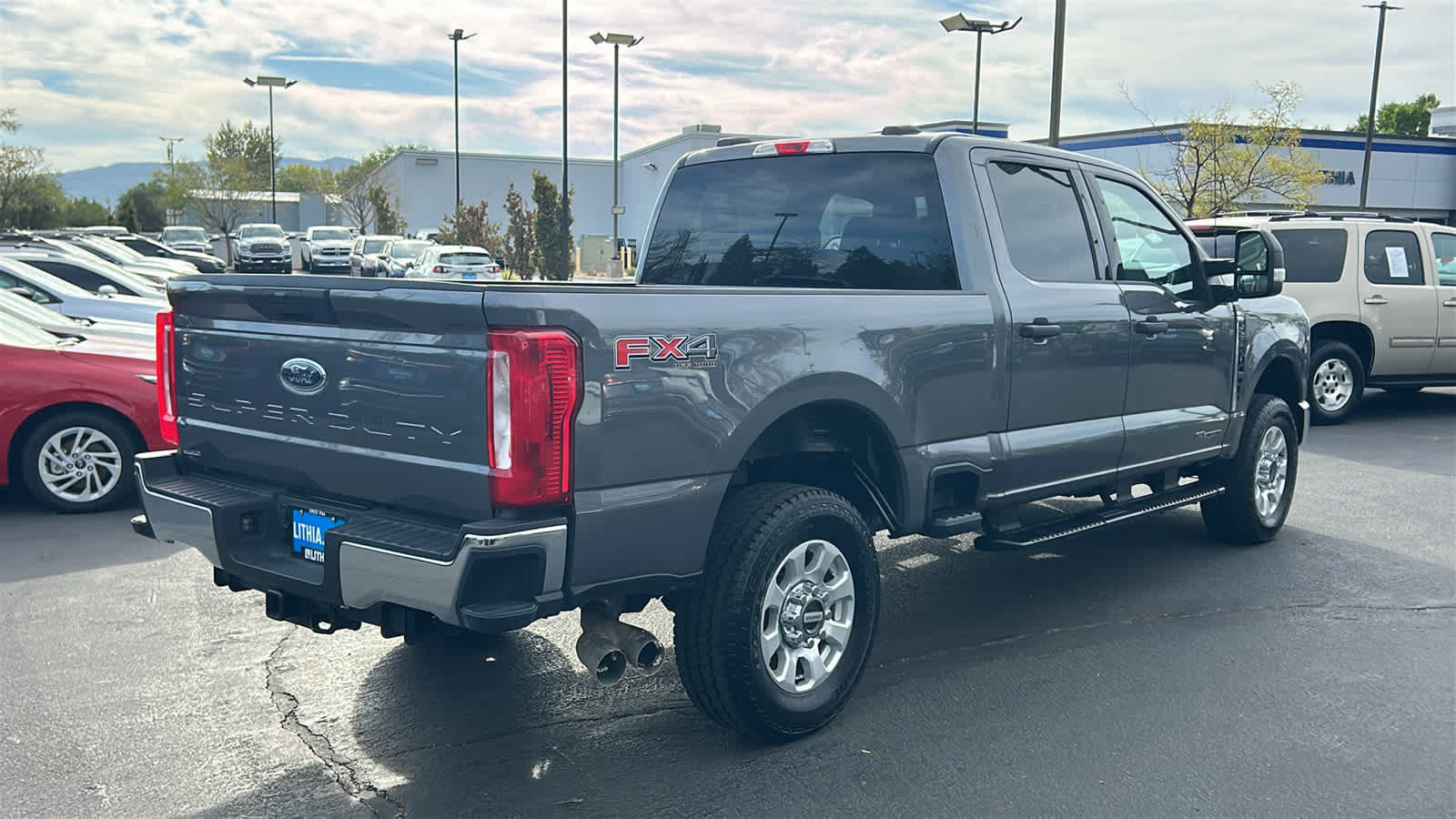 Used 2024 Ford F250 XLT w/ FX4 Off-Road Package AWD/4WD image 5