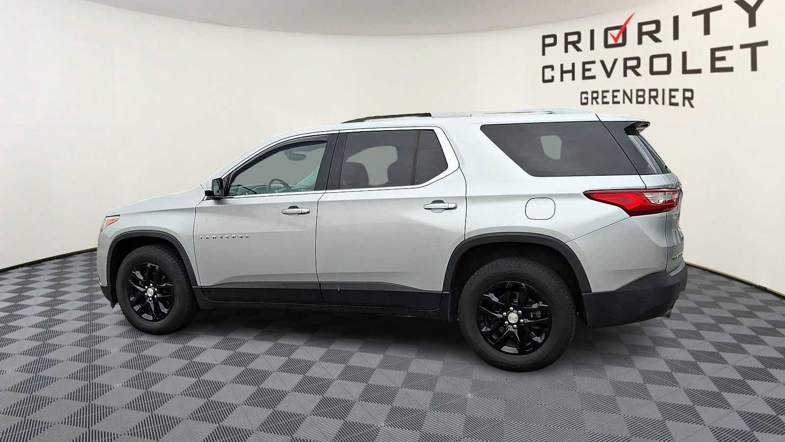 Used 2018 Chevrolet Traverse LT image 6
