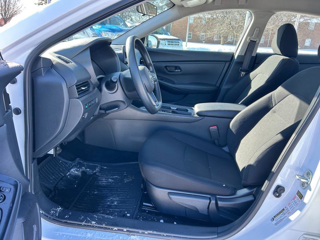 Certified 2025 Nissan Sentra S image 25