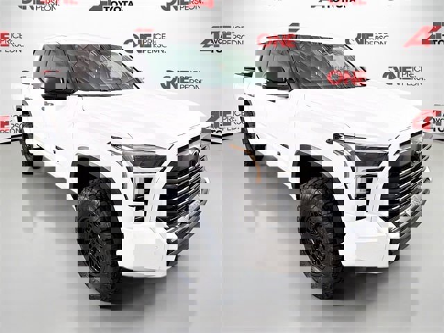 New 2026 Toyota Tundra SR5