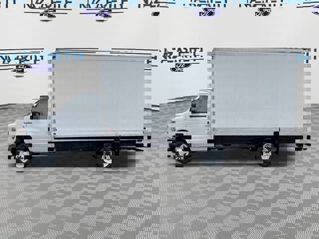 New 2026 Ford E-450 and Econoline 450 Super Duty w/ Power Equipment Group RWD image 4