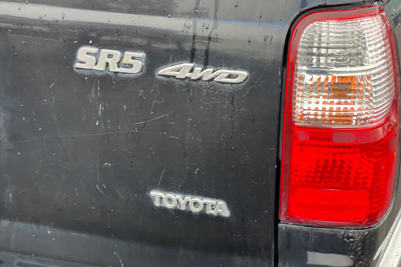 Used 2001 Toyota 4Runner SR5 image 21