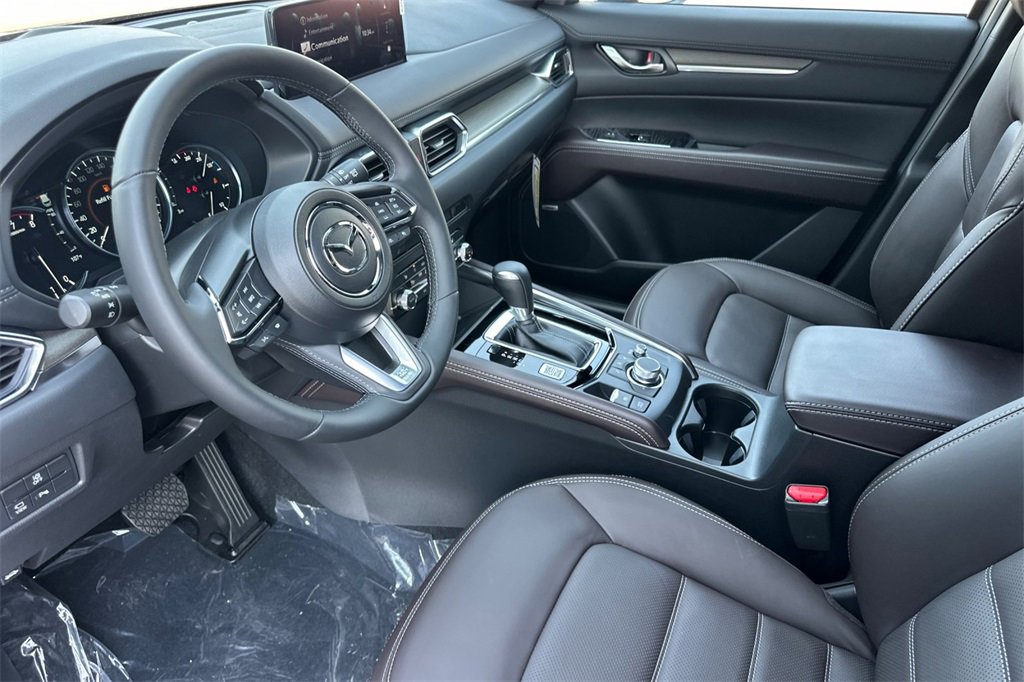 New 2025 MAZDA CX-5 Signature image 11