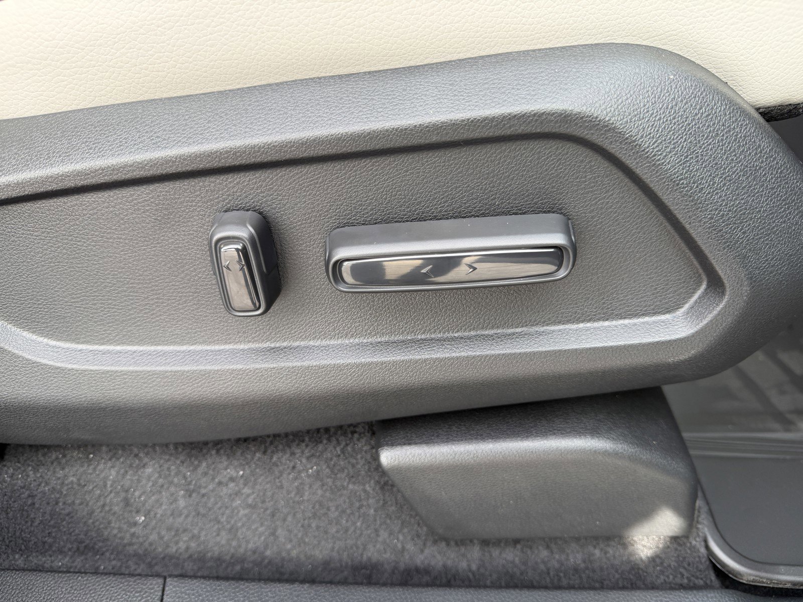 New 2026 Honda Pilot Touring image 23