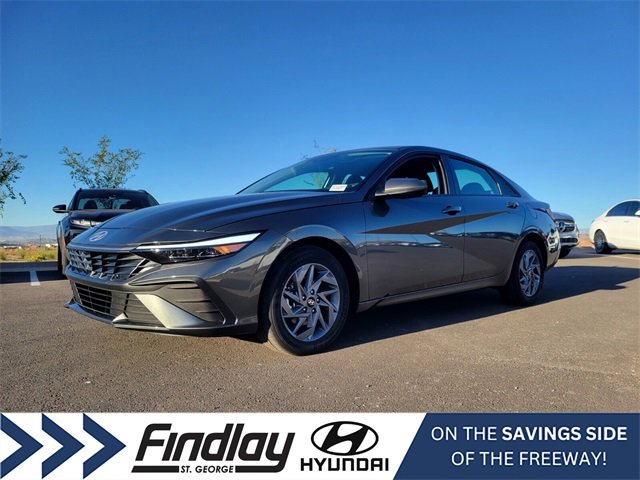 New 2025 Hyundai Elantra Blue
