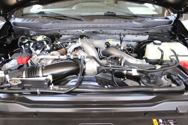 Used 2023 Ford F350 Lariat w/ Sport Appearance Package image 32