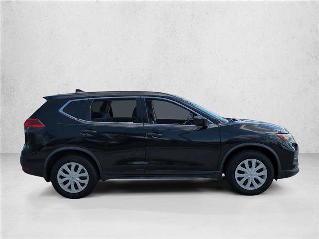Used 2017 Nissan Rogue S FWD image 5