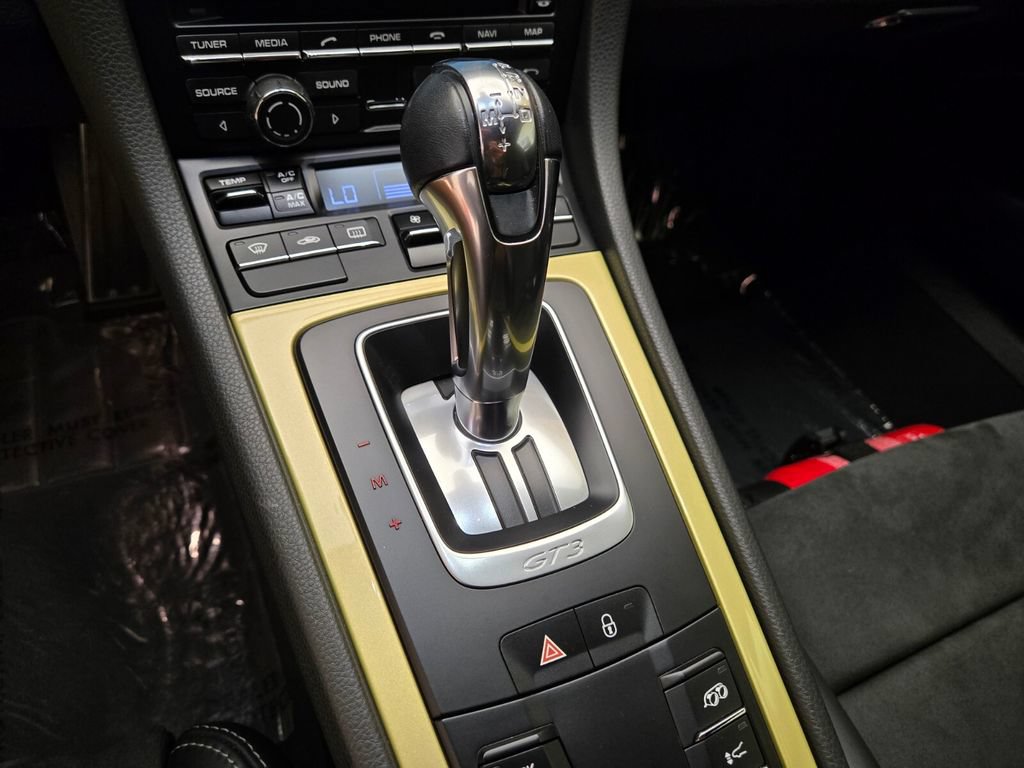 Used 2015 Porsche 911 GT3 RWD image 36