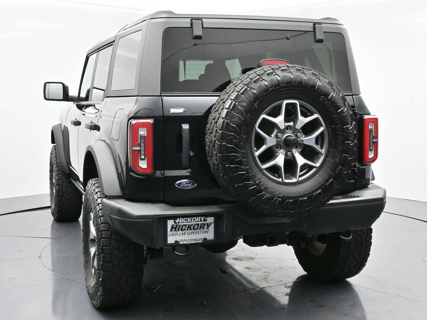 Used 2023 Ford Bronco Badlands image 6