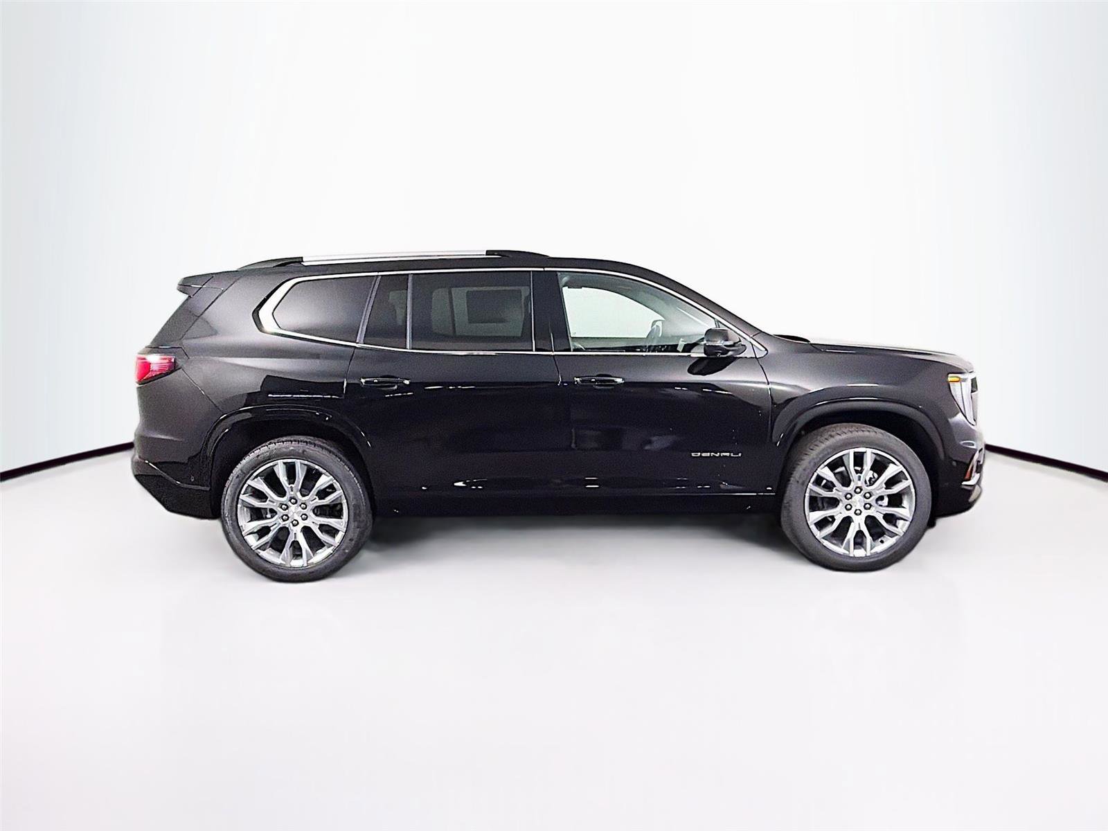 New 2026 GMC Acadia Denali w/ Super Cruise Package image 8