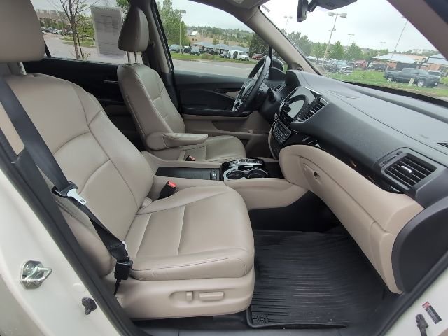 Used 2019 Honda Pilot Touring image 31