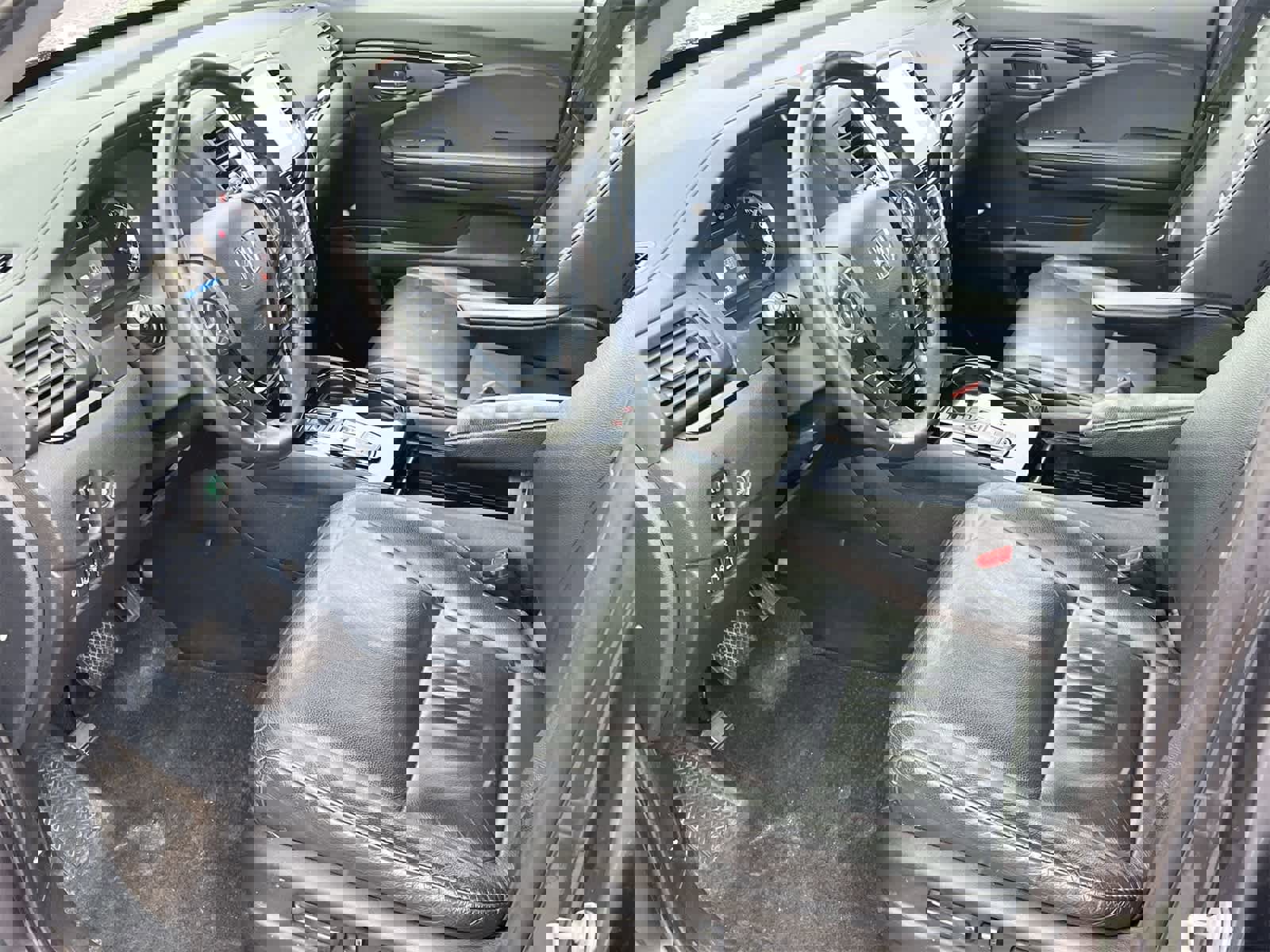 Used 2017 Honda Pilot Touring image 10