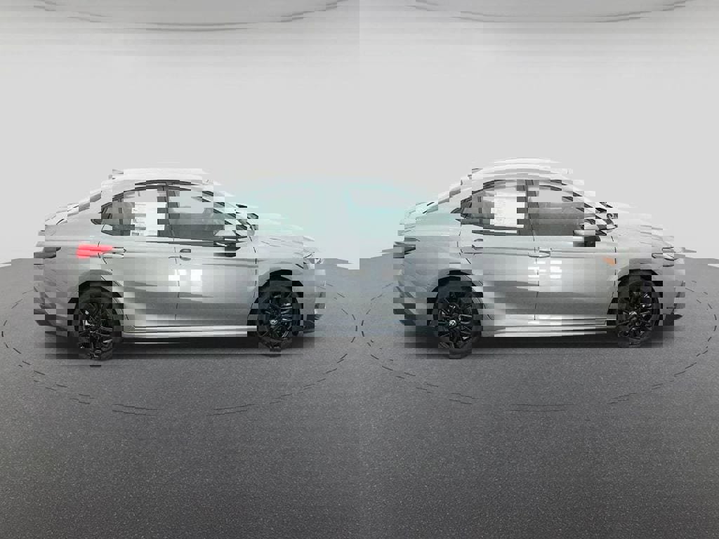 New 2026 Toyota Camry SE image 11