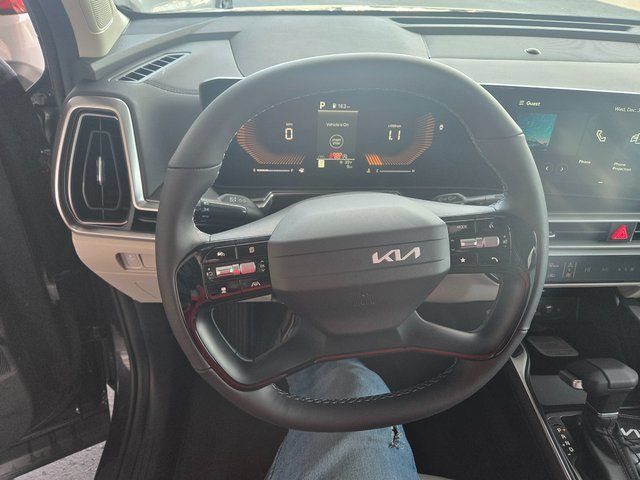 New 2026 Kia Sorento S w/ S Panoramic Sunroof Package FWD image 16