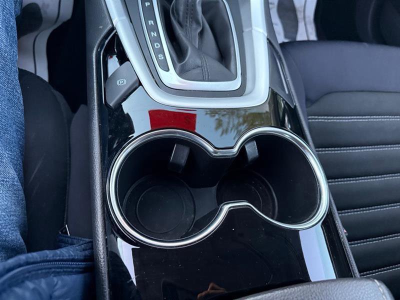 Used 2014 Ford Fusion SE image 19