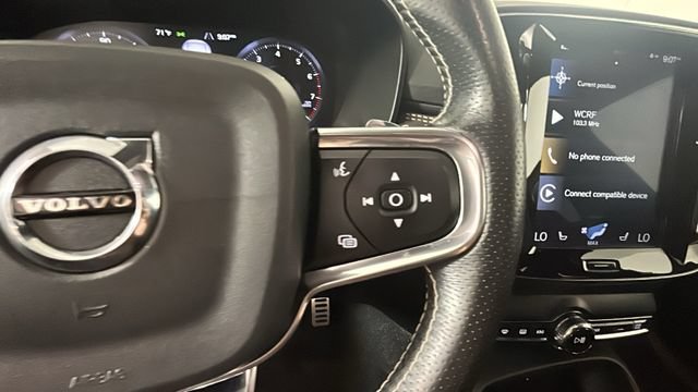 Used 2019 Volvo XC40 T5 R-Design AWD/4WD image 16