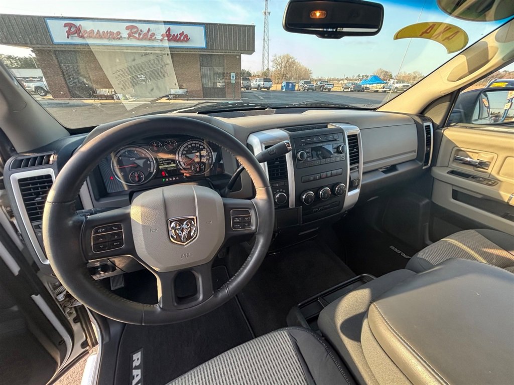 Used 2012 RAM 1500 Big Horn w/ Luxury Group image 10