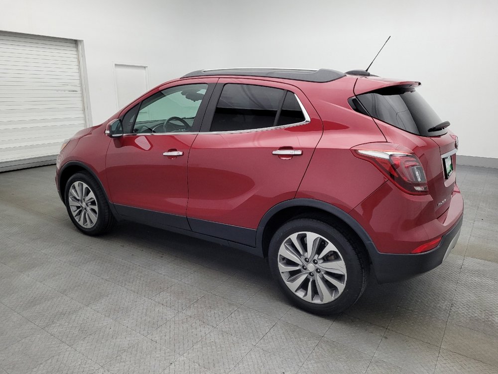 Used 2018 Buick Encore Preferred image 3