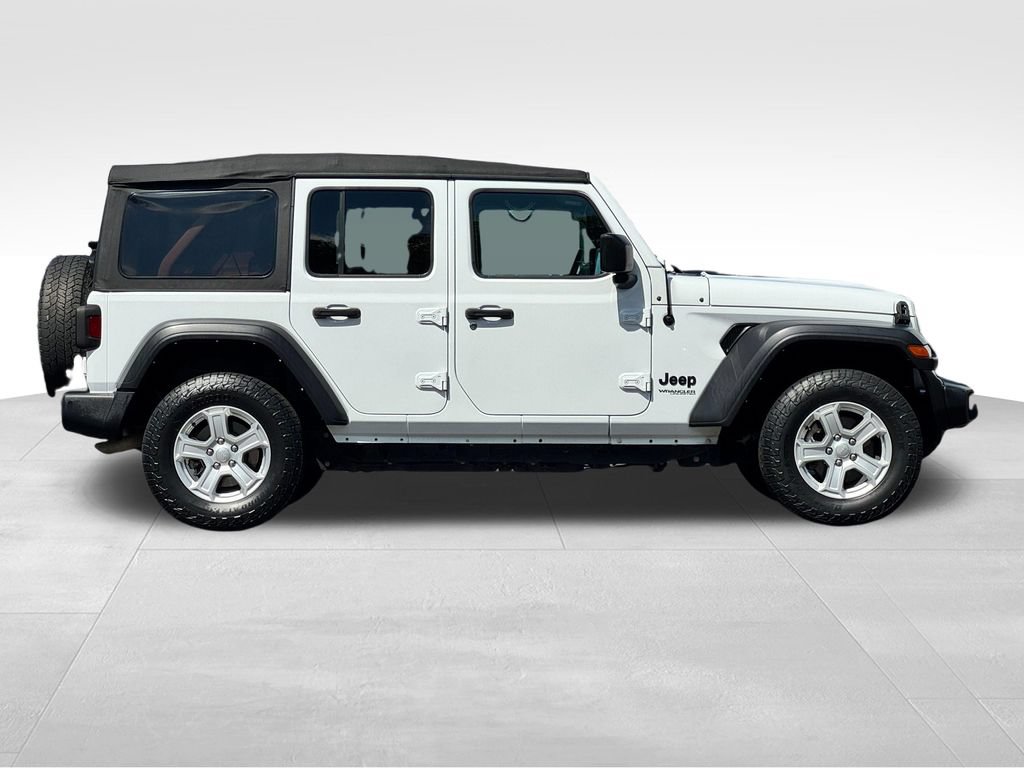 Used 2022 Jeep Wrangler Unlimited Sport AWD/4WD image 8