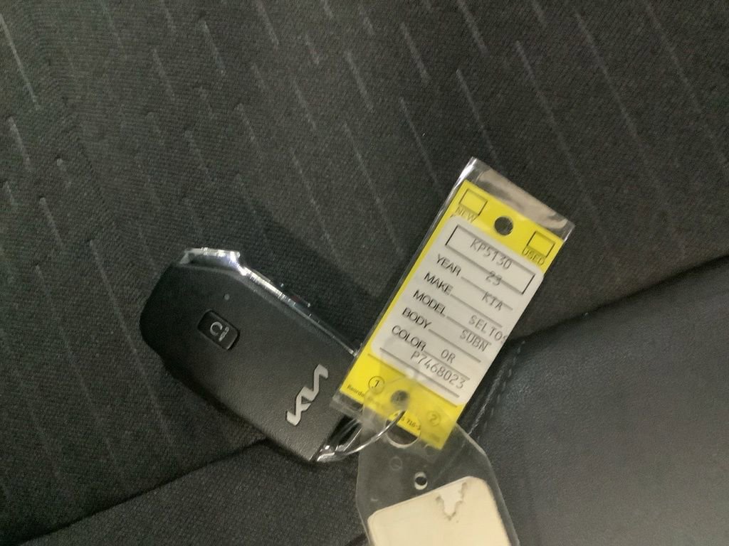 Certified 2023 Kia Seltos S image 24