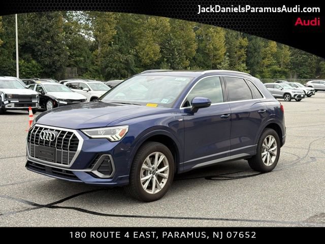 Used 2024 Audi Q3 2.0T Premium