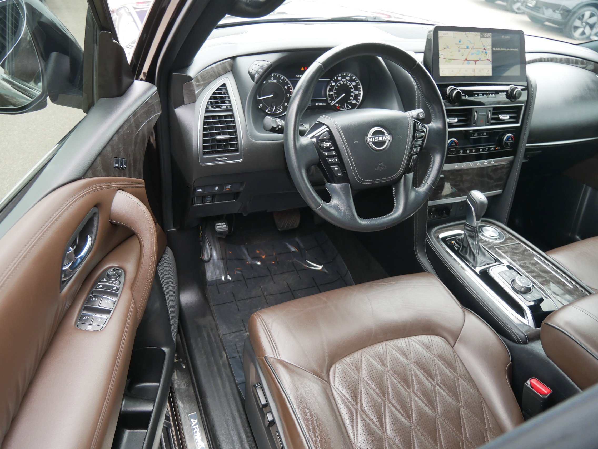 Used 2021 Nissan Armada Platinum w/ Captain's Chairs Package image 10