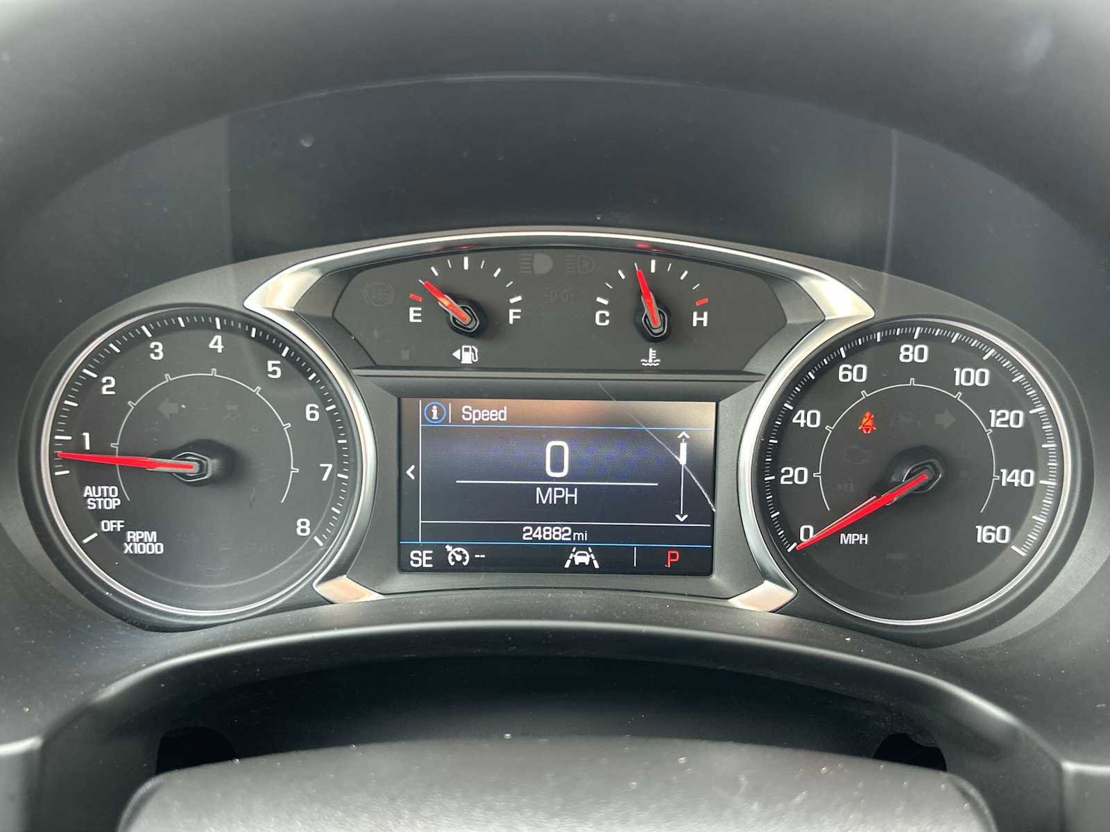 Used 2024 GMC Terrain SLE FWD image 10